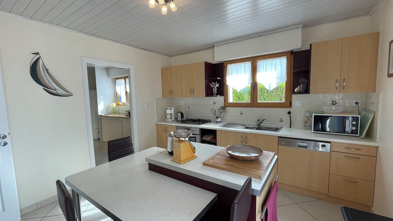 Photo of Kitchen in Plomodiern