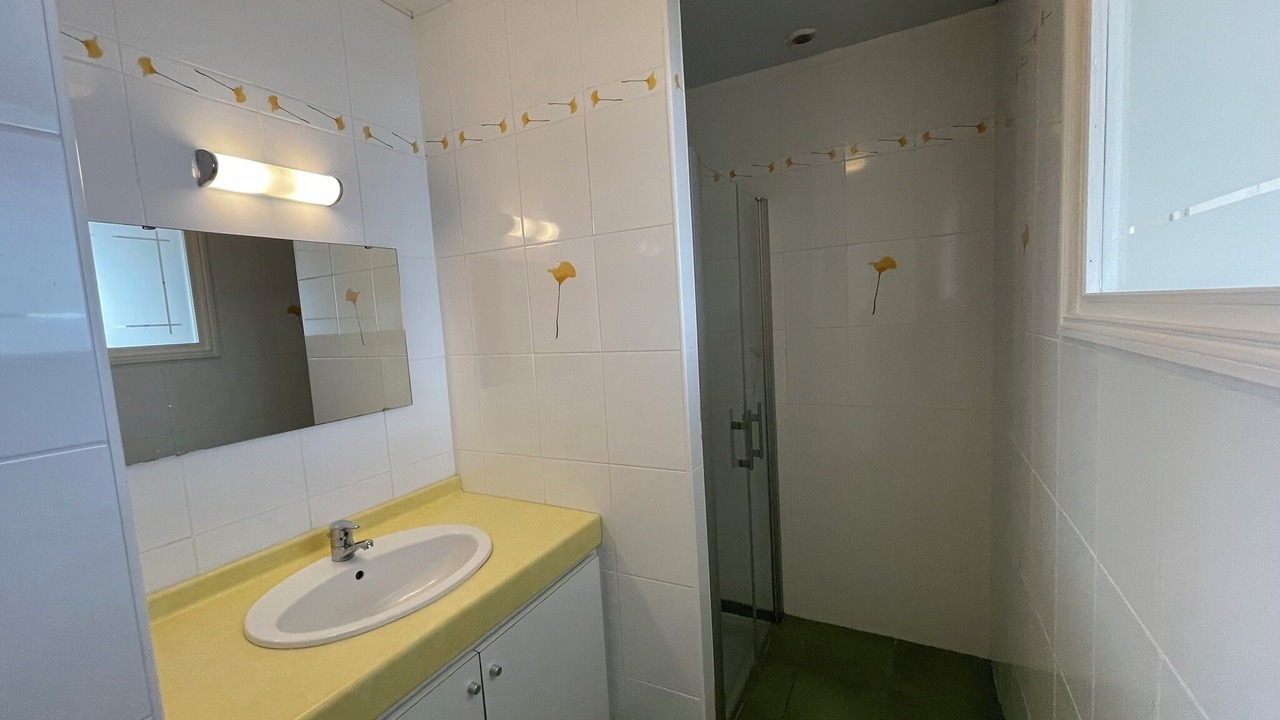 Photo of Bathroom in Plomodiern