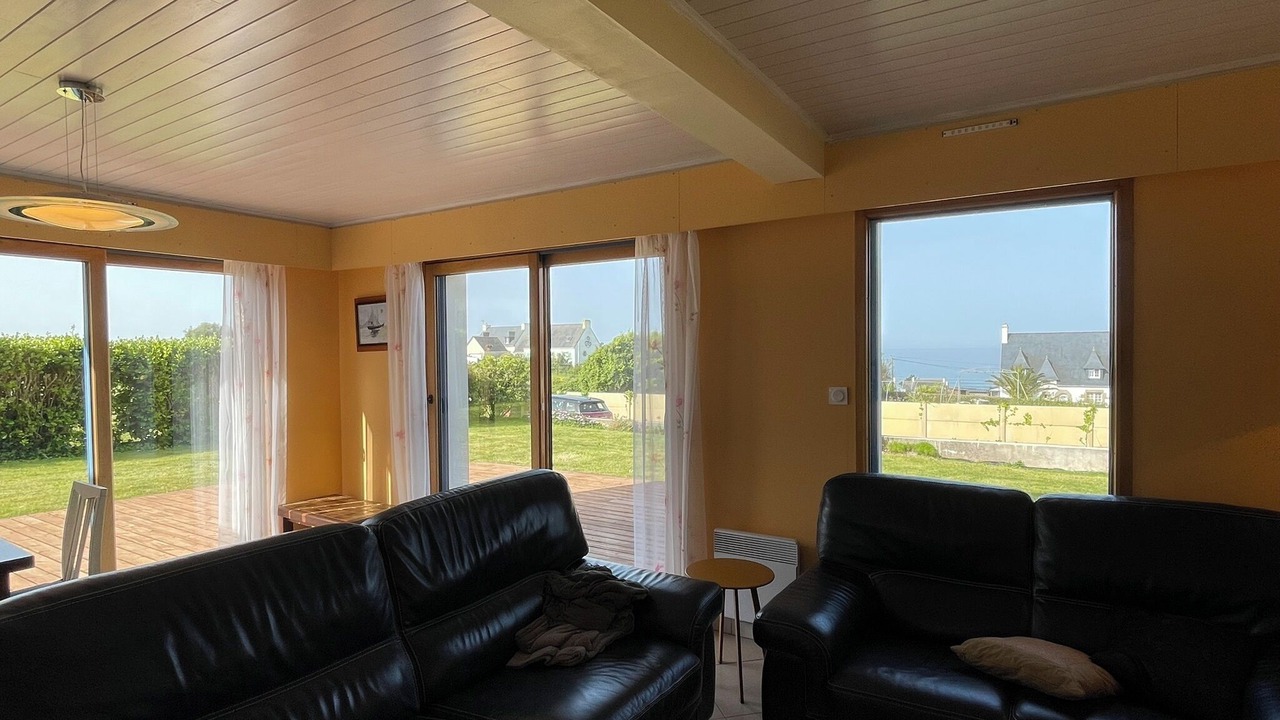 Photo of Livingroom in Plomodiern