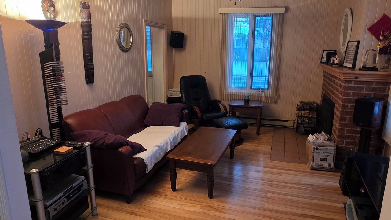 Photo of Livingroom in Stoneham