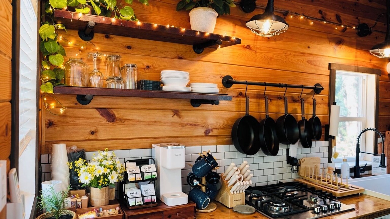 Photo of Kitchen in Centre