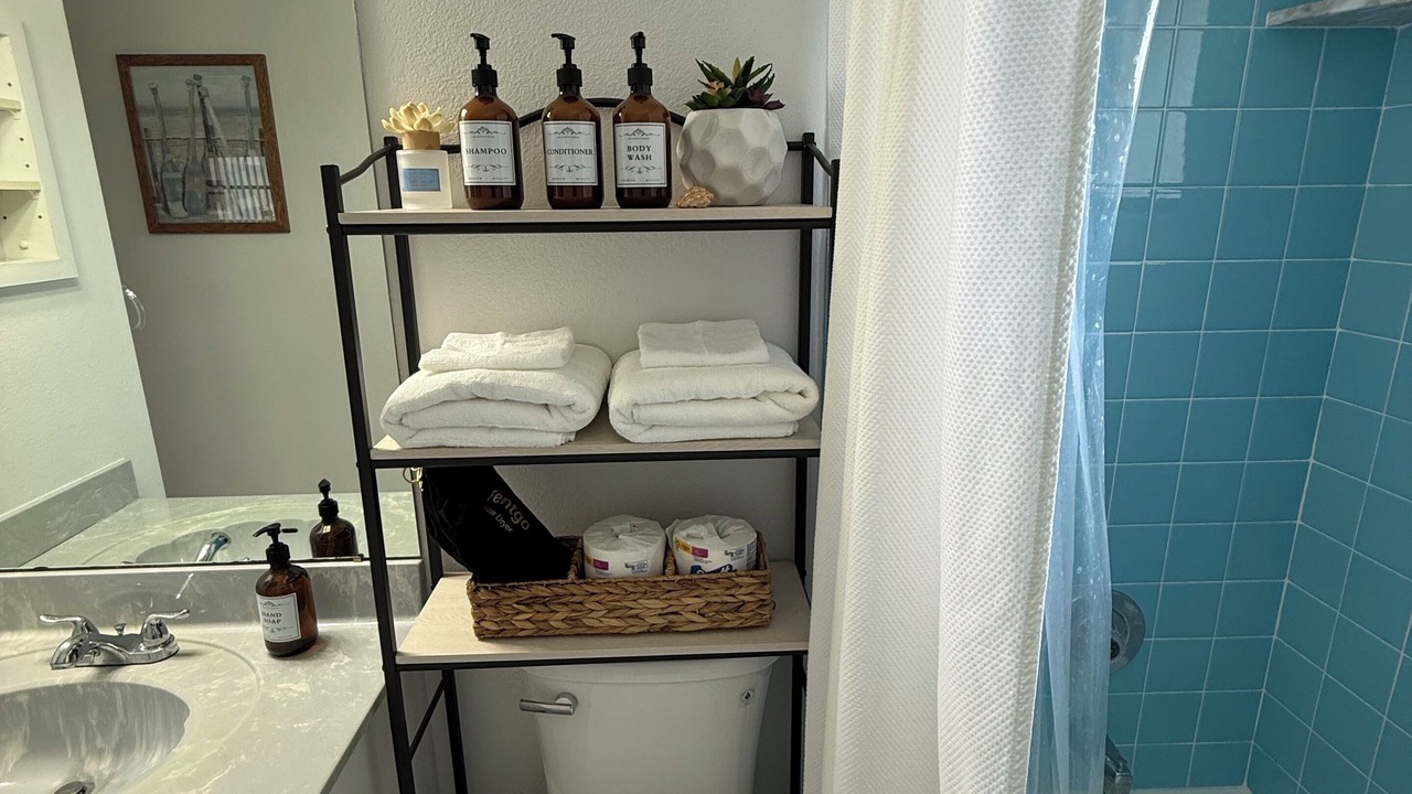 Photo of Bathroom in Gulf Cove
