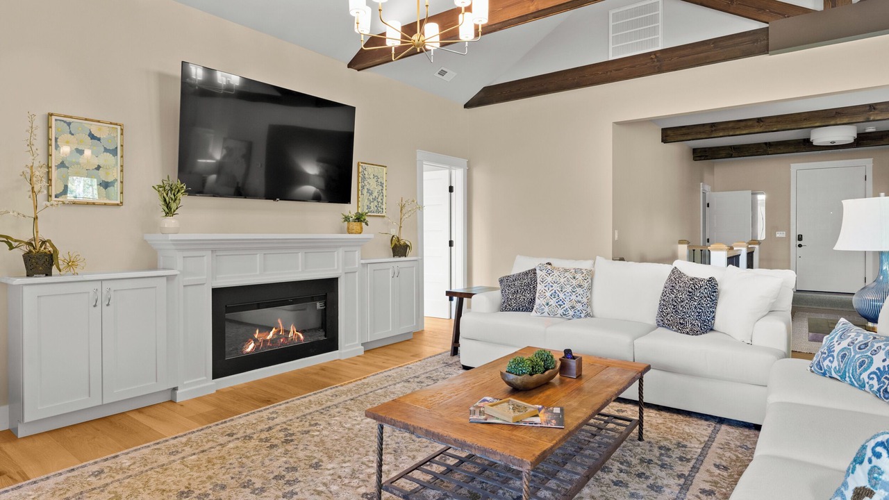 Photo of Livingroom in West Union
