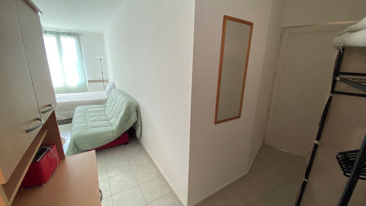 Photo of Bedroom in Guiselle