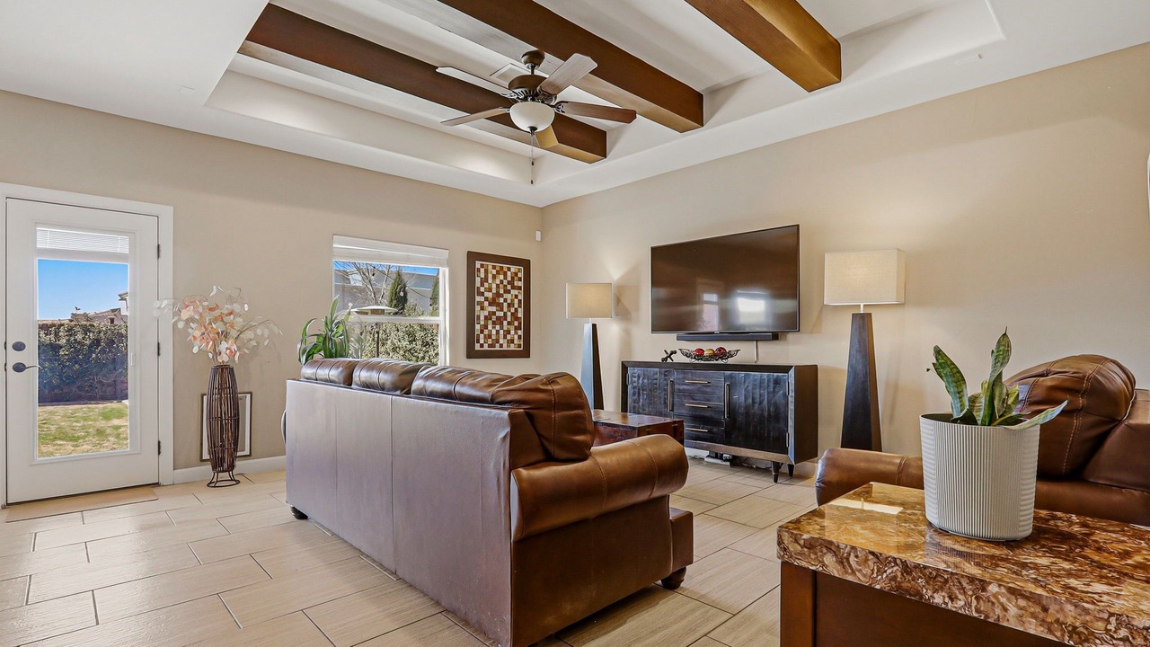 Photo of Livingroom in Sunset