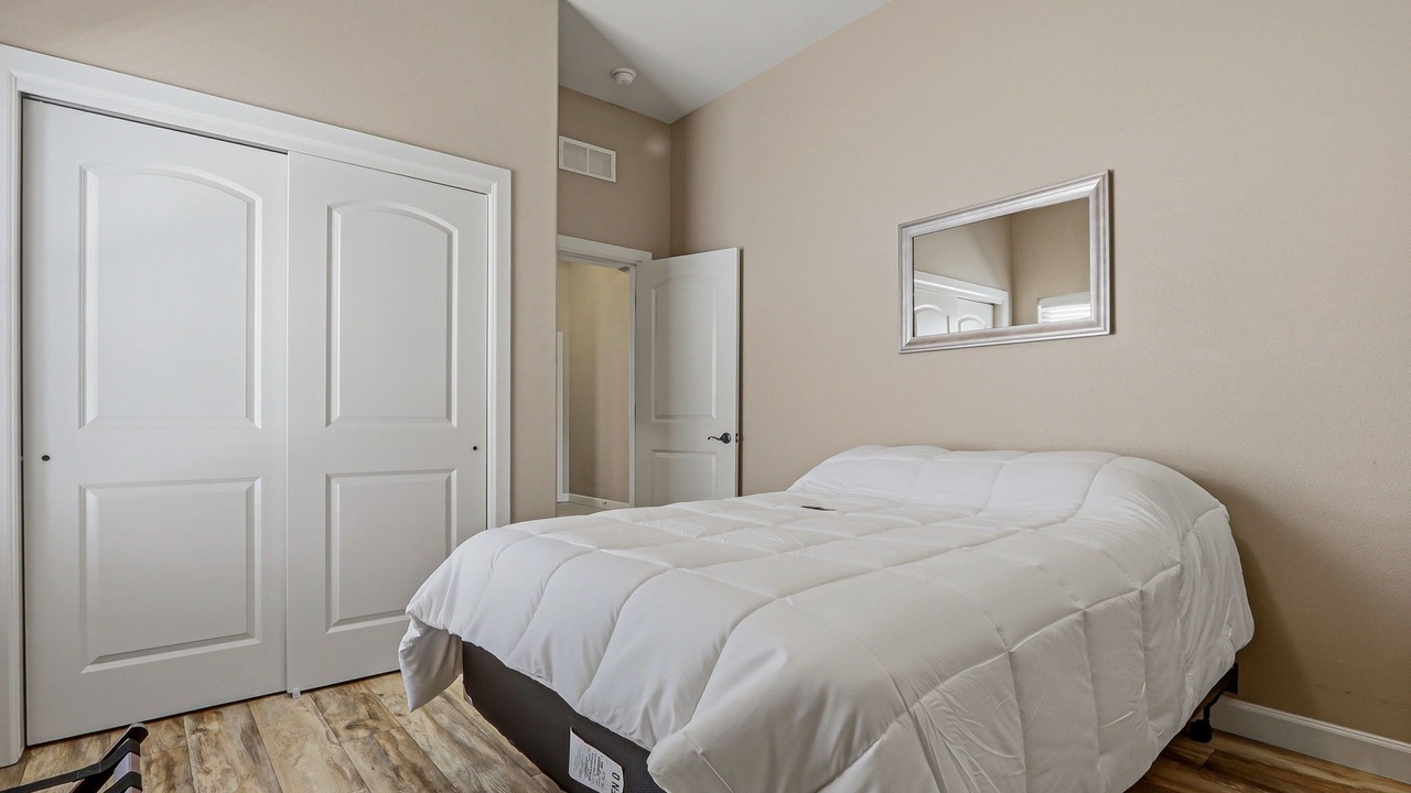 Photo of Bedroom in Sunset