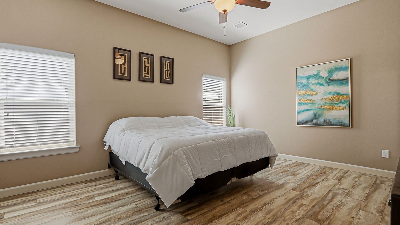 Photo of Bedroom in Sunset