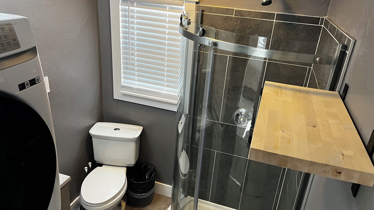 Photo of Bathroom in Scottsbluff