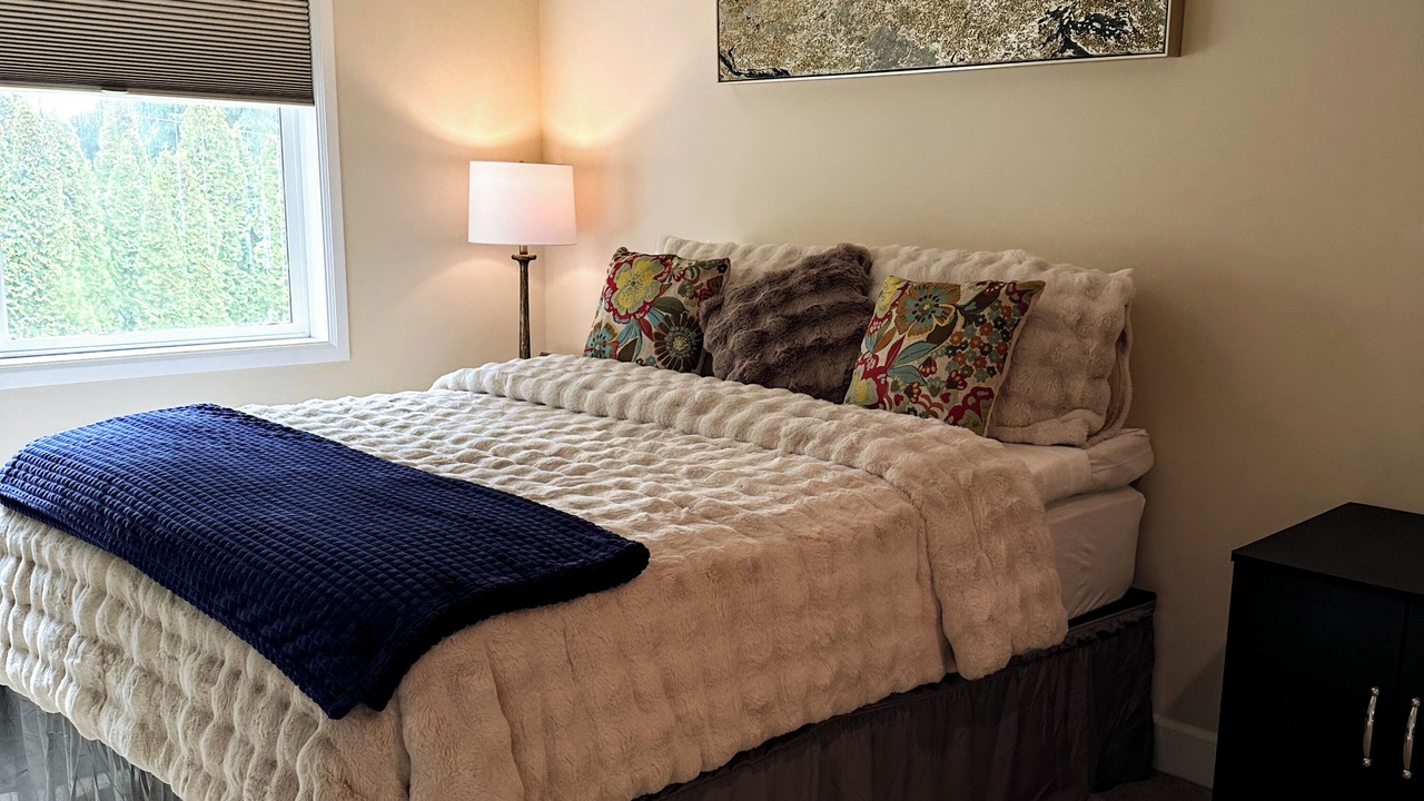 Photo of Bedroom in North Creek