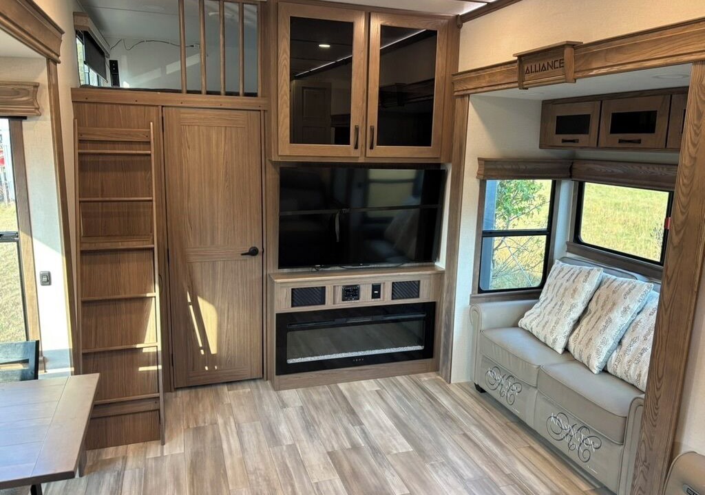 Photo of Livingroom in Wildwood Lake