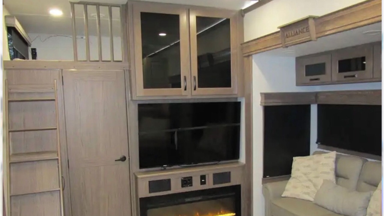 Photo of Livingroom in Wildwood Lake