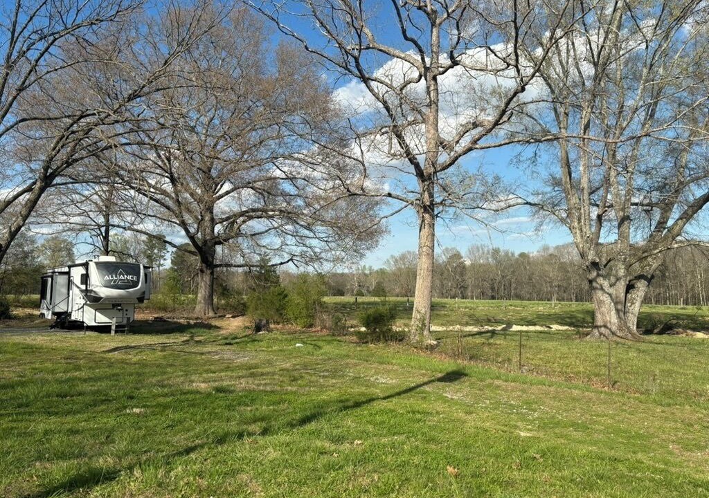 Photo of Others in Wildwood Lake