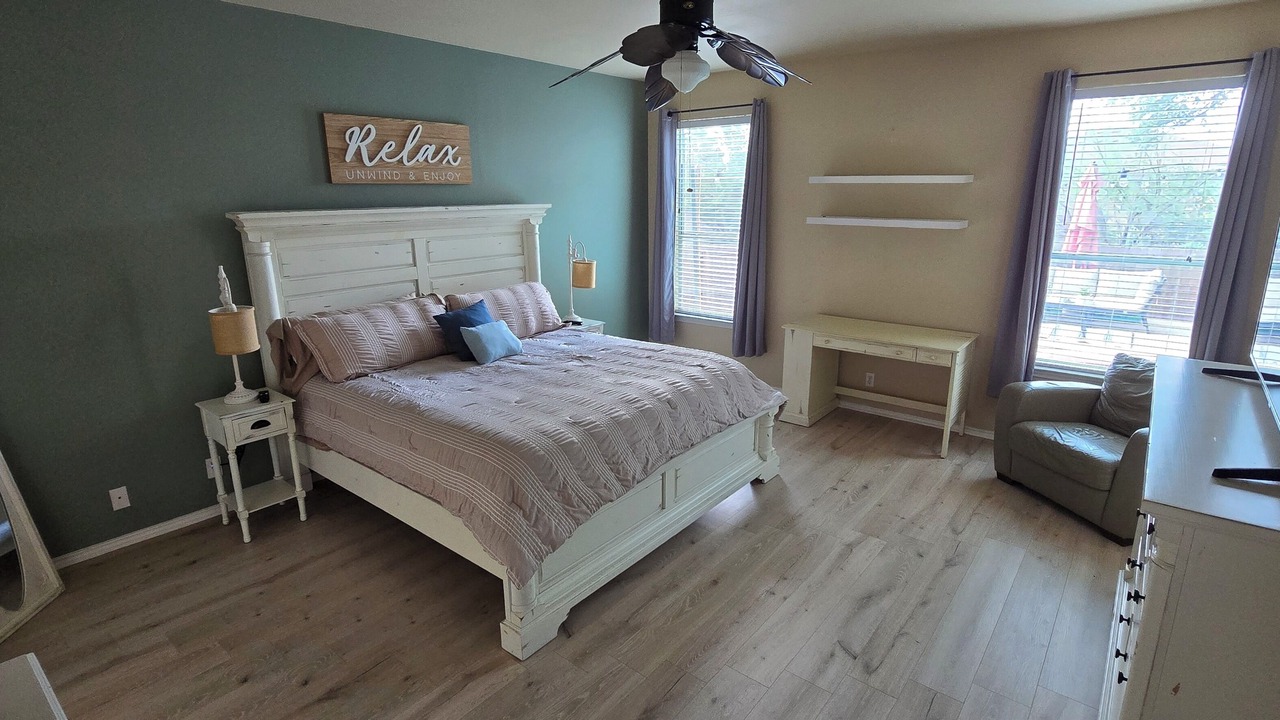 Photo of Bedroom in North San Antonio - SAT