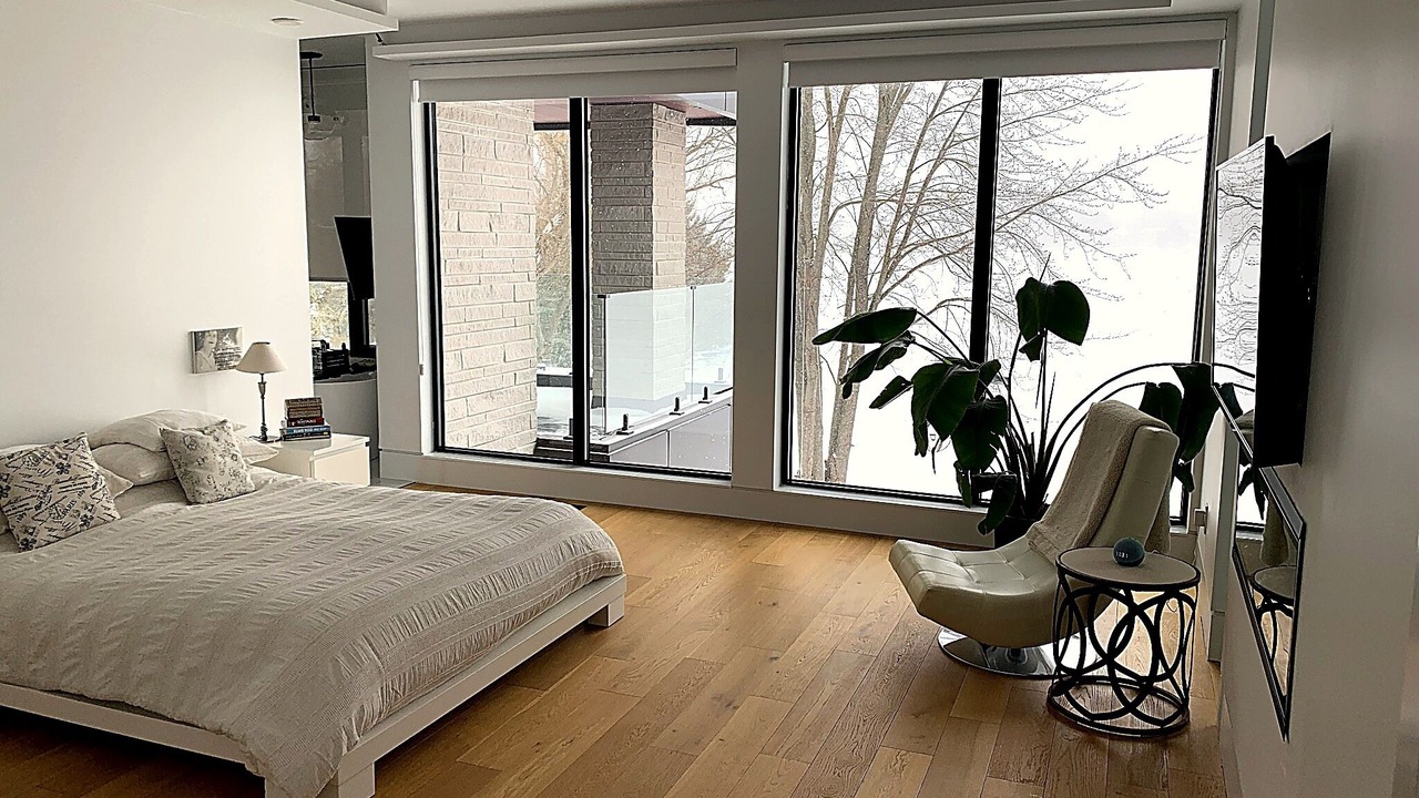 Photo of Bedroom in Richmond Hill