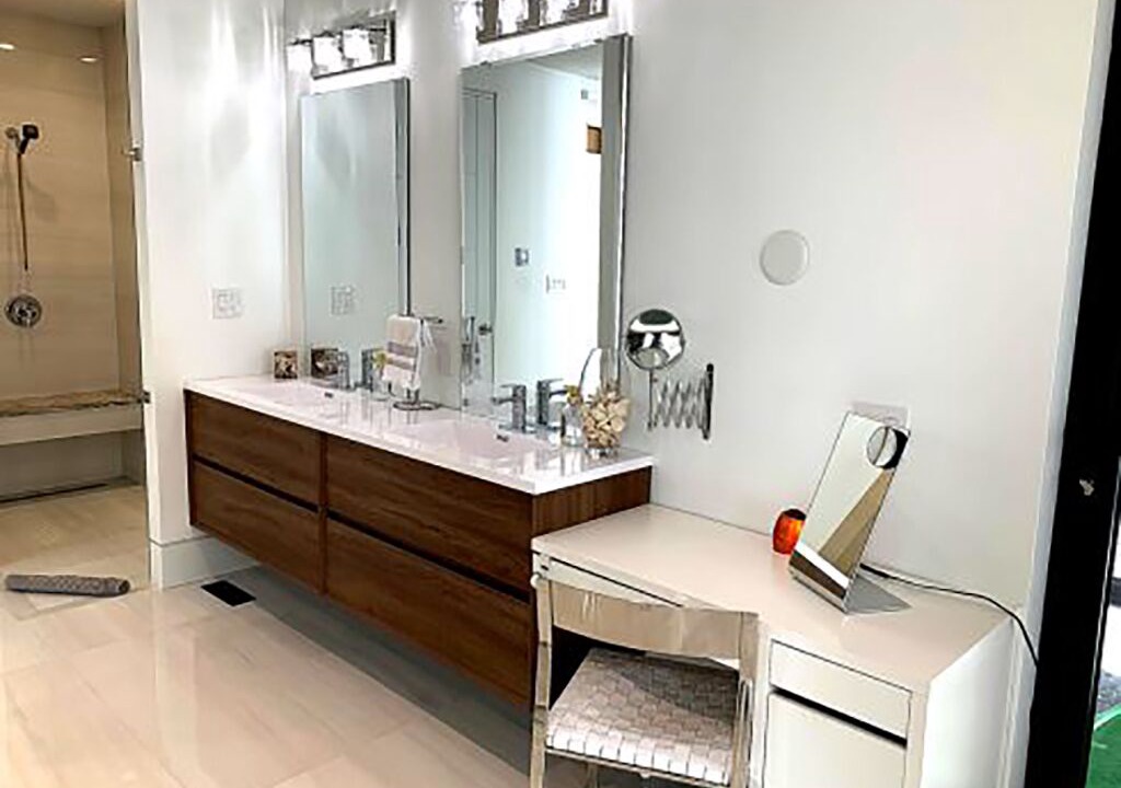 Photo of Bathroom in Richmond Hill