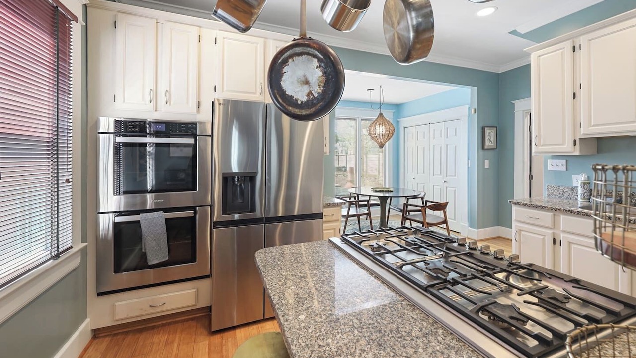 Photo of Kitchen in 12 South