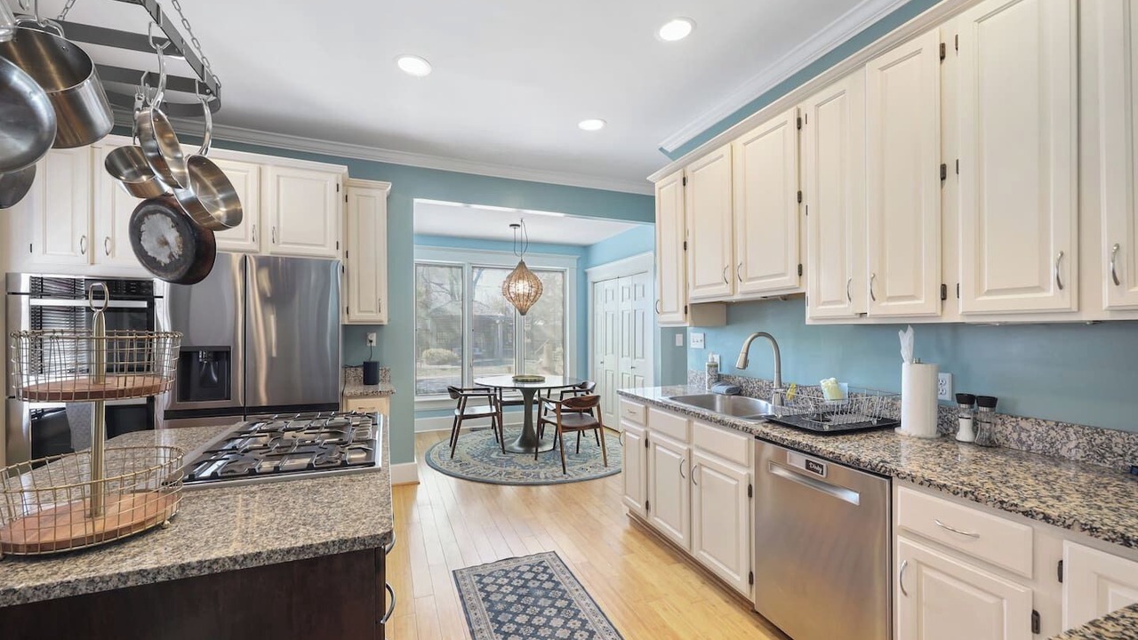 Photo of Kitchen in 12 South