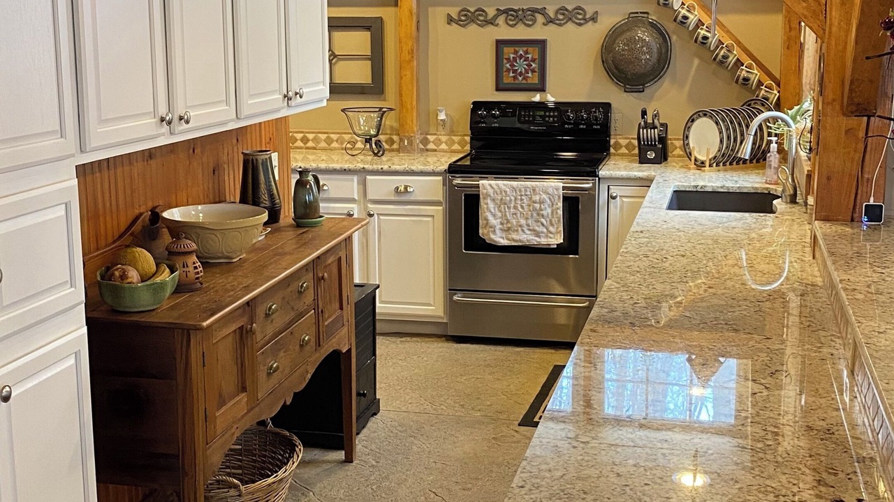 Photo of Kitchen in Glencoe