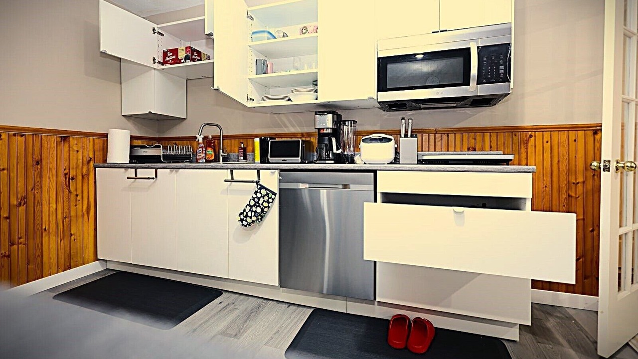Photo of Kitchen in Cole Harbour