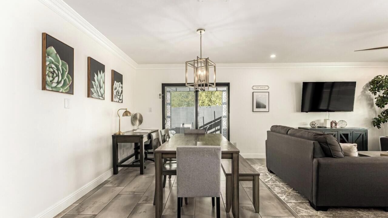 Photo of Livingroom in South Scottsdale