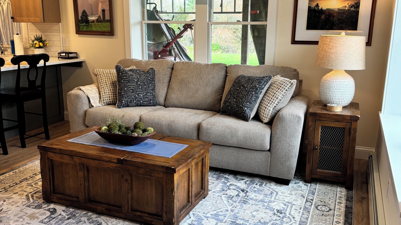 Photo of Livingroom in Wallkill