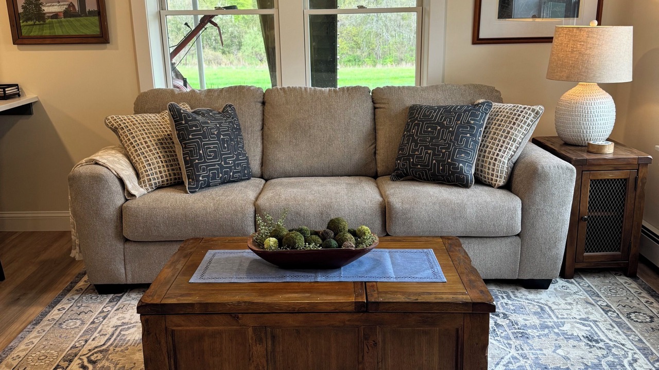 Photo of Livingroom in Wallkill