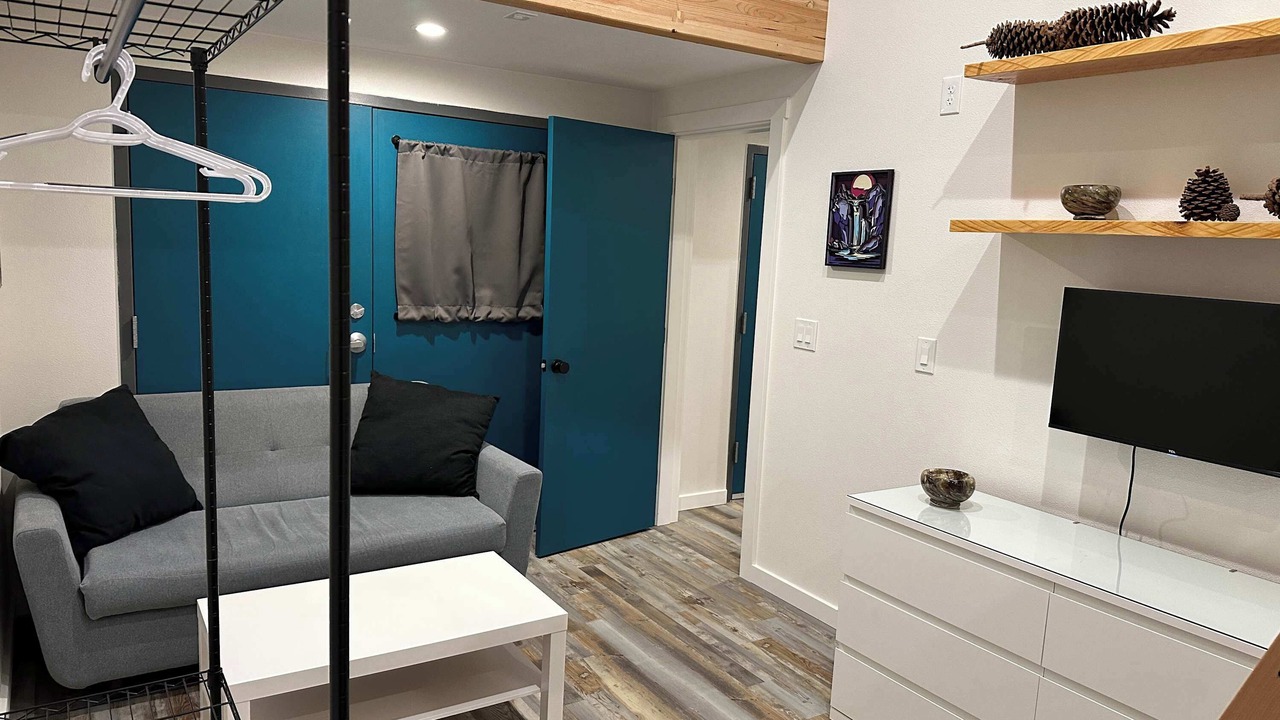 Photo of Livingroom in White Salmon