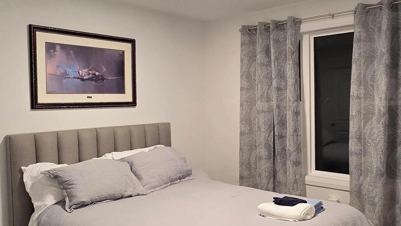 Photo of Bedroom in Meaford