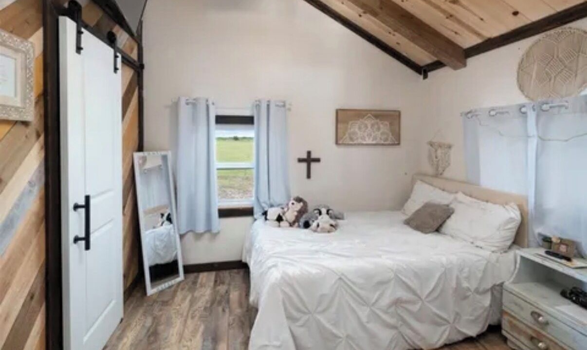 Photo of Bedroom in Celeste