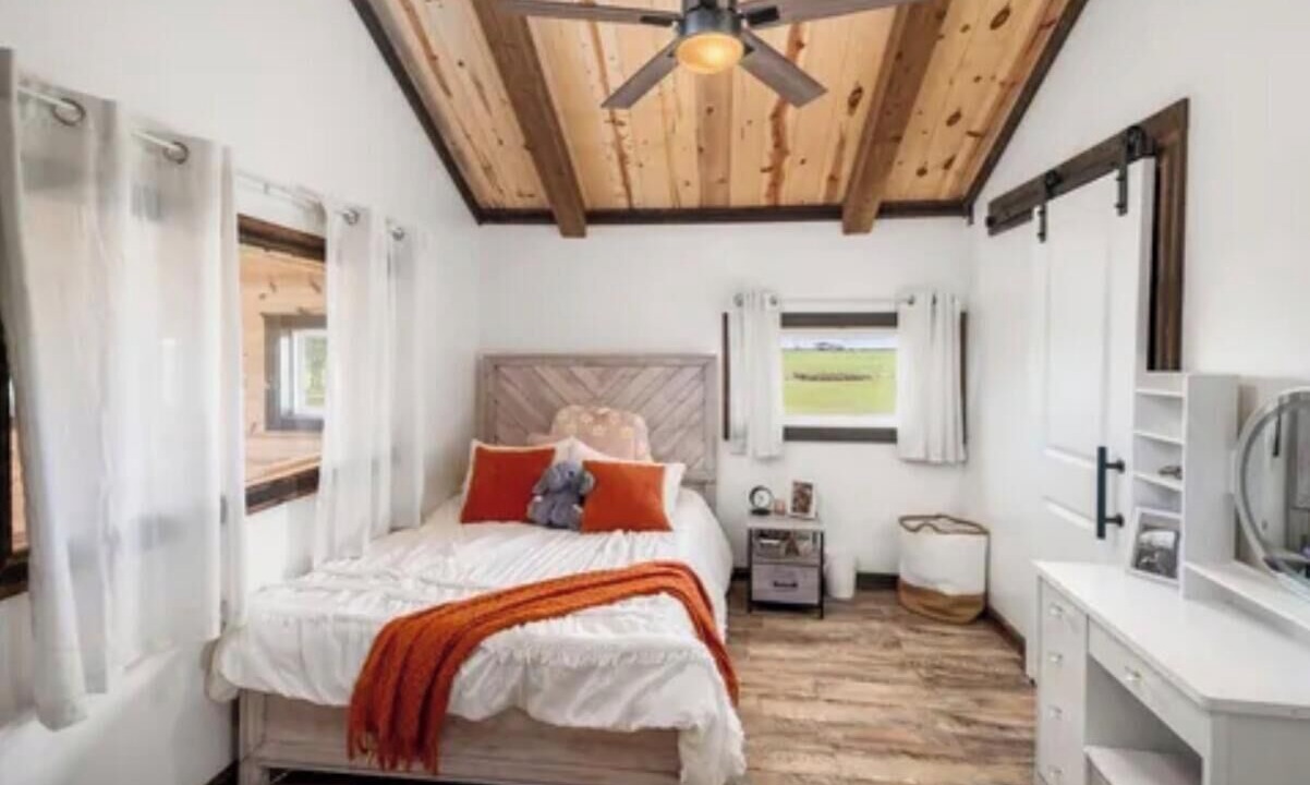 Photo of Bedroom in Celeste