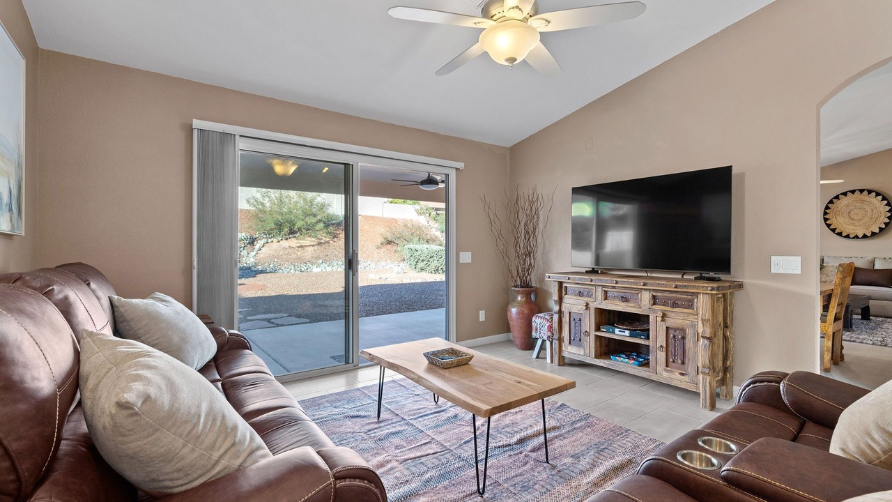 Photo of Livingroom in Saddlebrooke