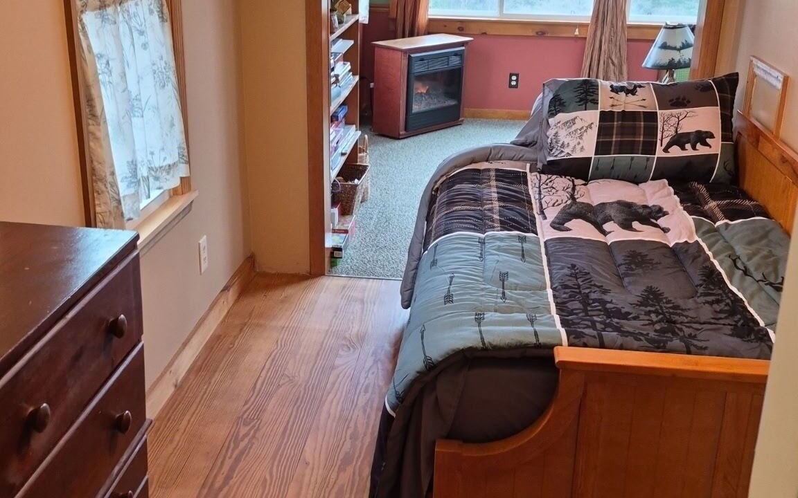 Photo of Bedroom in Indian Lake