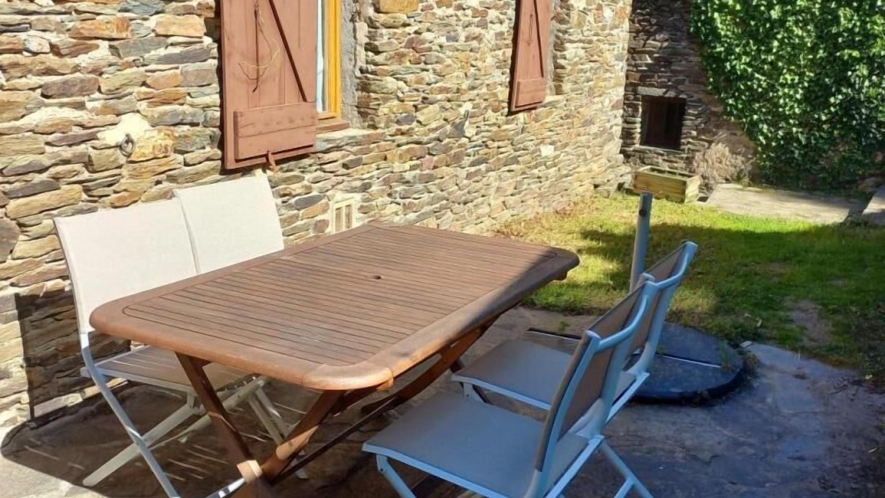 Photo of Outdoor in Navas