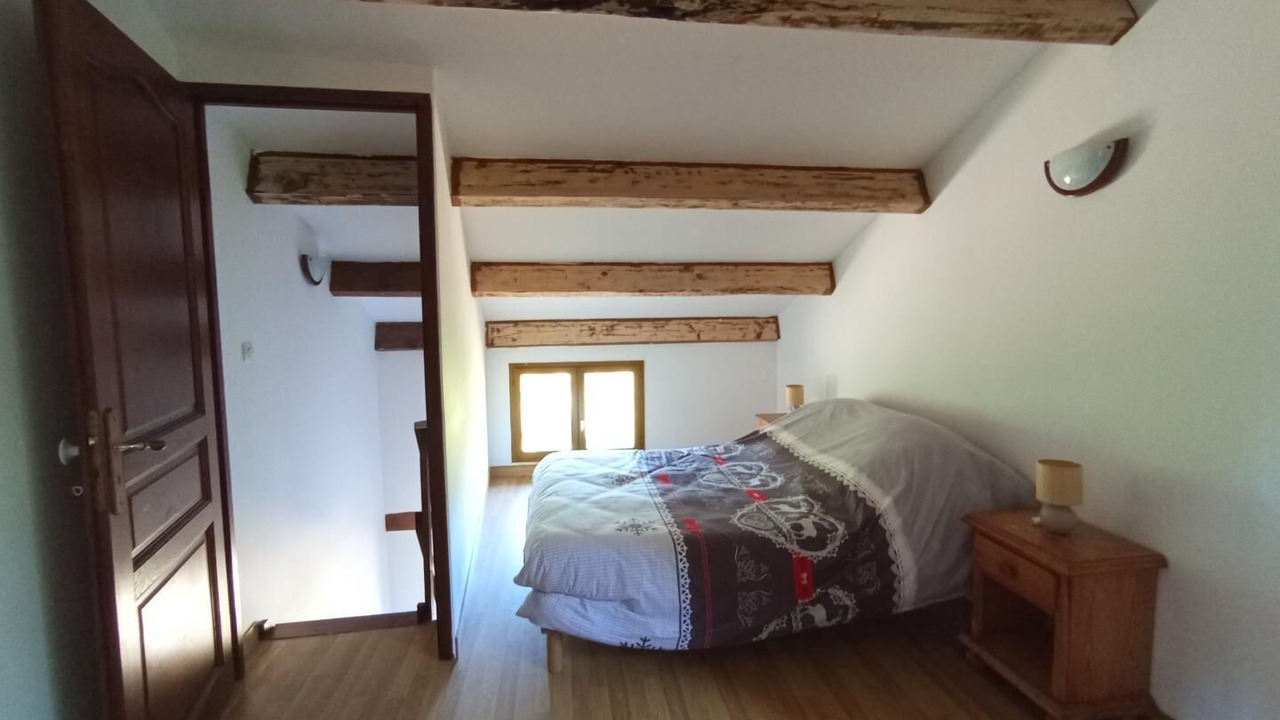 Photo of Bedroom in Saint-Etienne-Vallee-Francaise