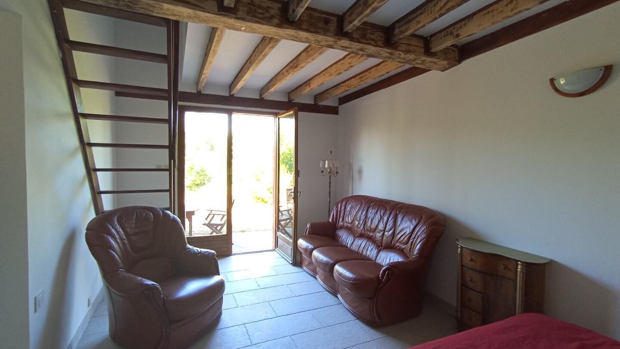 Photo of Livingroom in Saint-Etienne-Vallee-Francaise