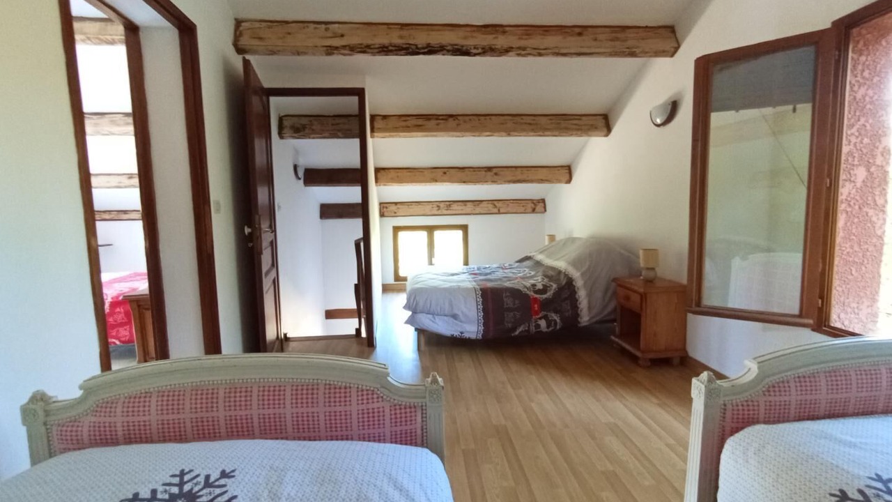 Photo of Bedroom in Saint-Etienne-Vallee-Francaise