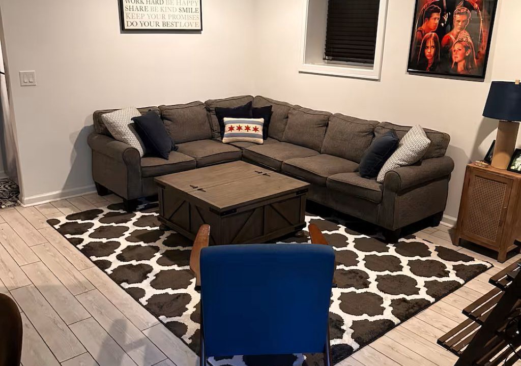 Photo of Livingroom in Boystown