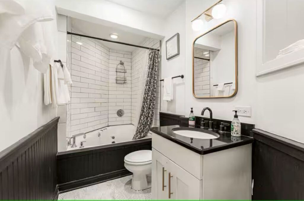 Photo of Bathroom in Boystown