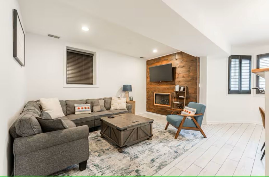 Photo of Livingroom in Boystown