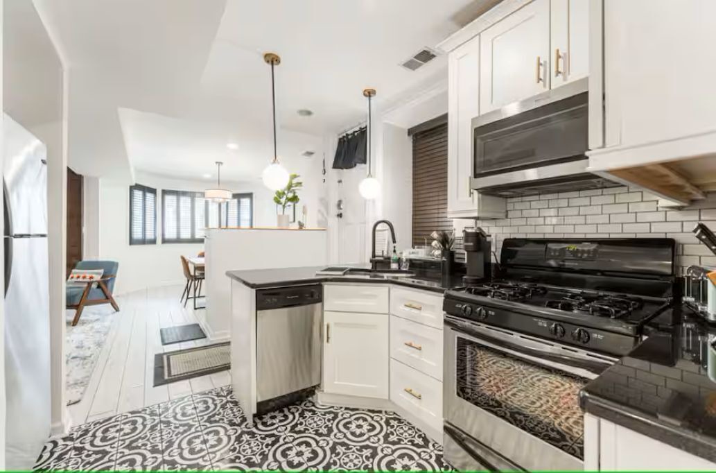 Photo of Kitchen in Boystown