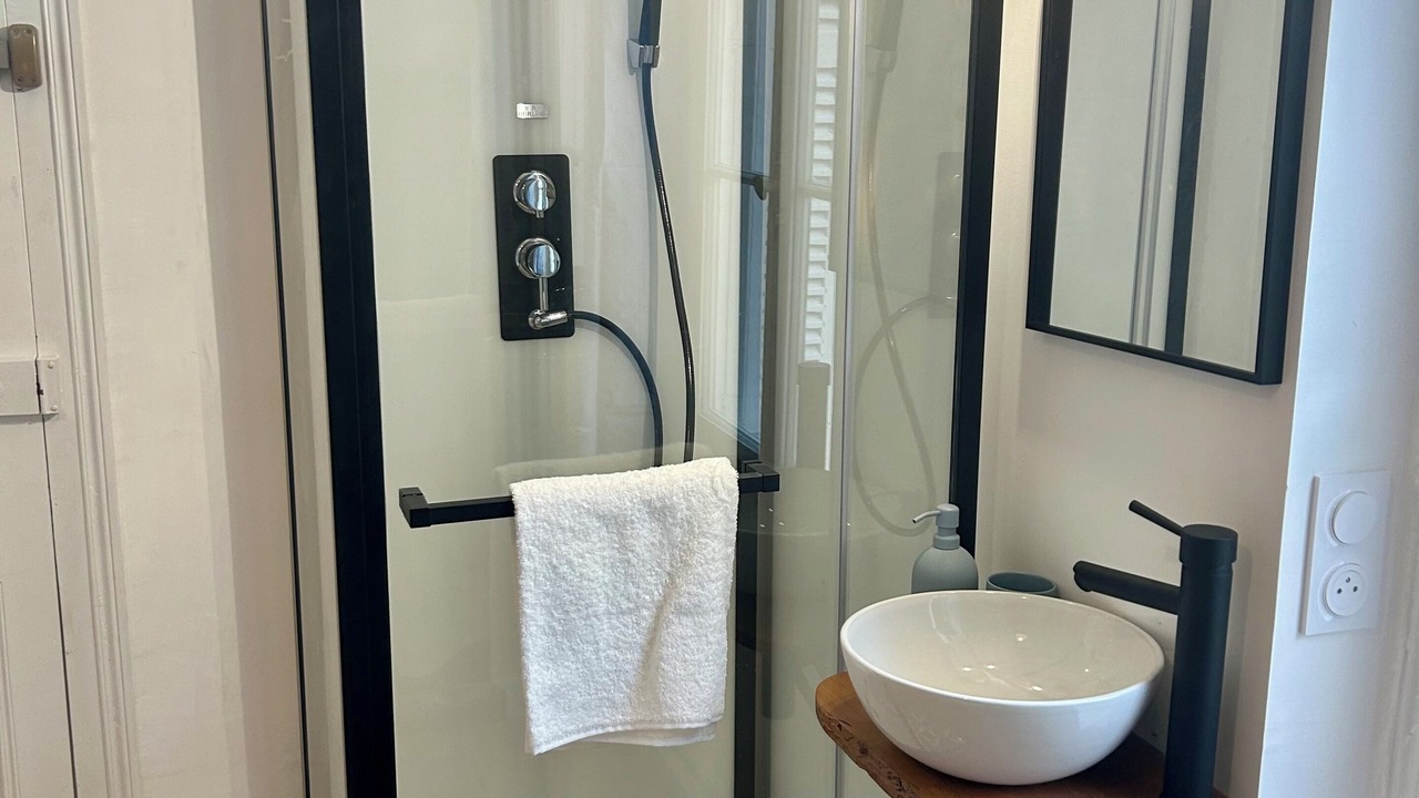 Photo of Bathroom in Tours
