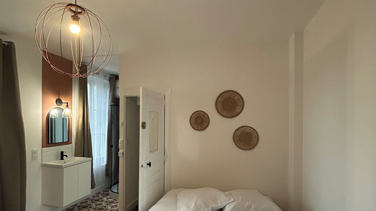 Photo of Bedroom in Tours