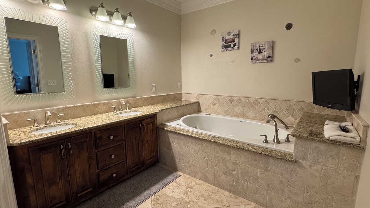 Photo of Bathroom in Kerens