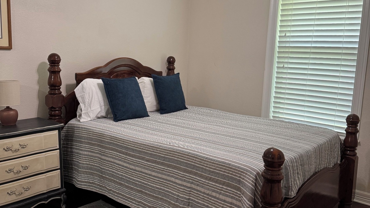 Photo of Bedroom in Kerens