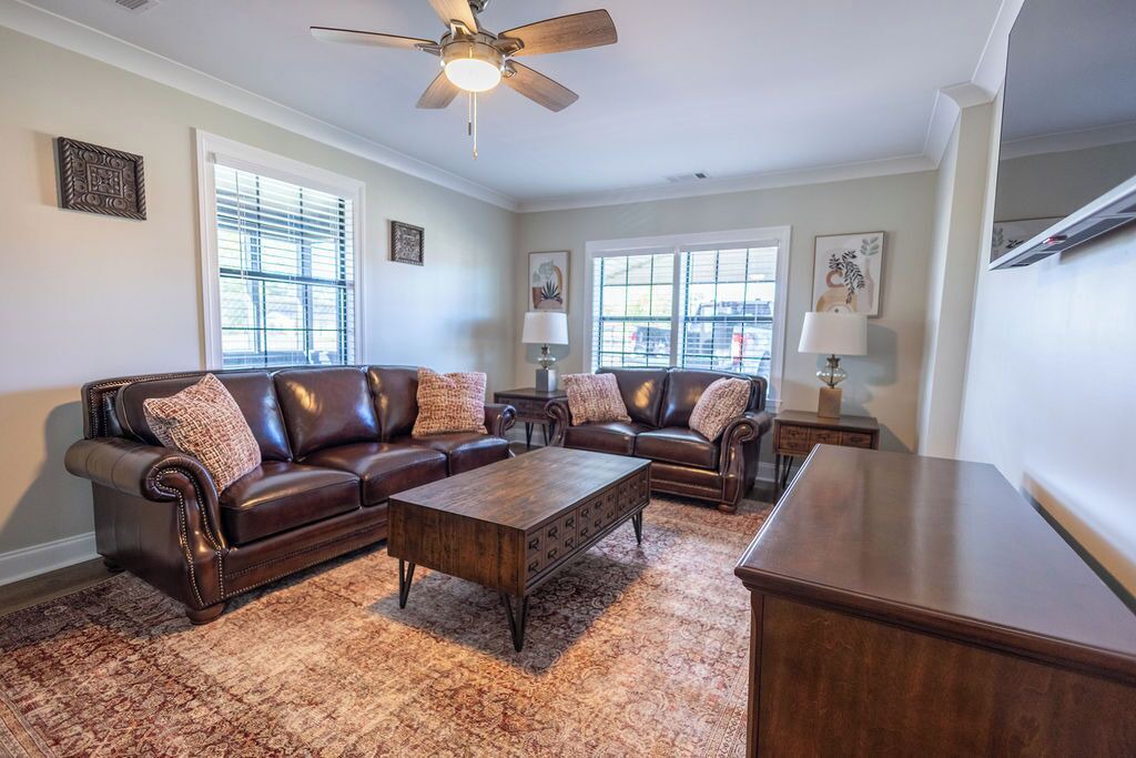 Photo of Livingroom in Farrell