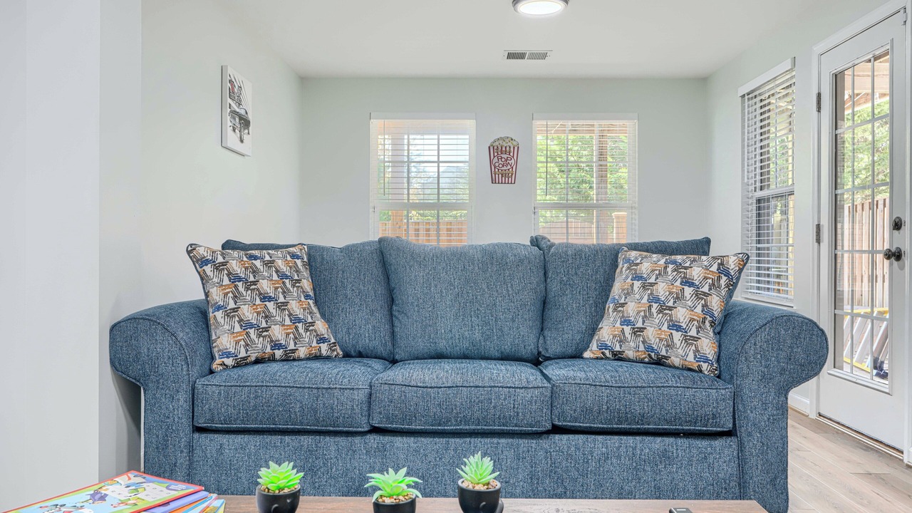 Photo of Livingroom in Glen Burnie
