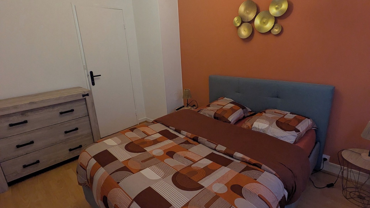 Photo of Bedroom in Coudekerque-Branche