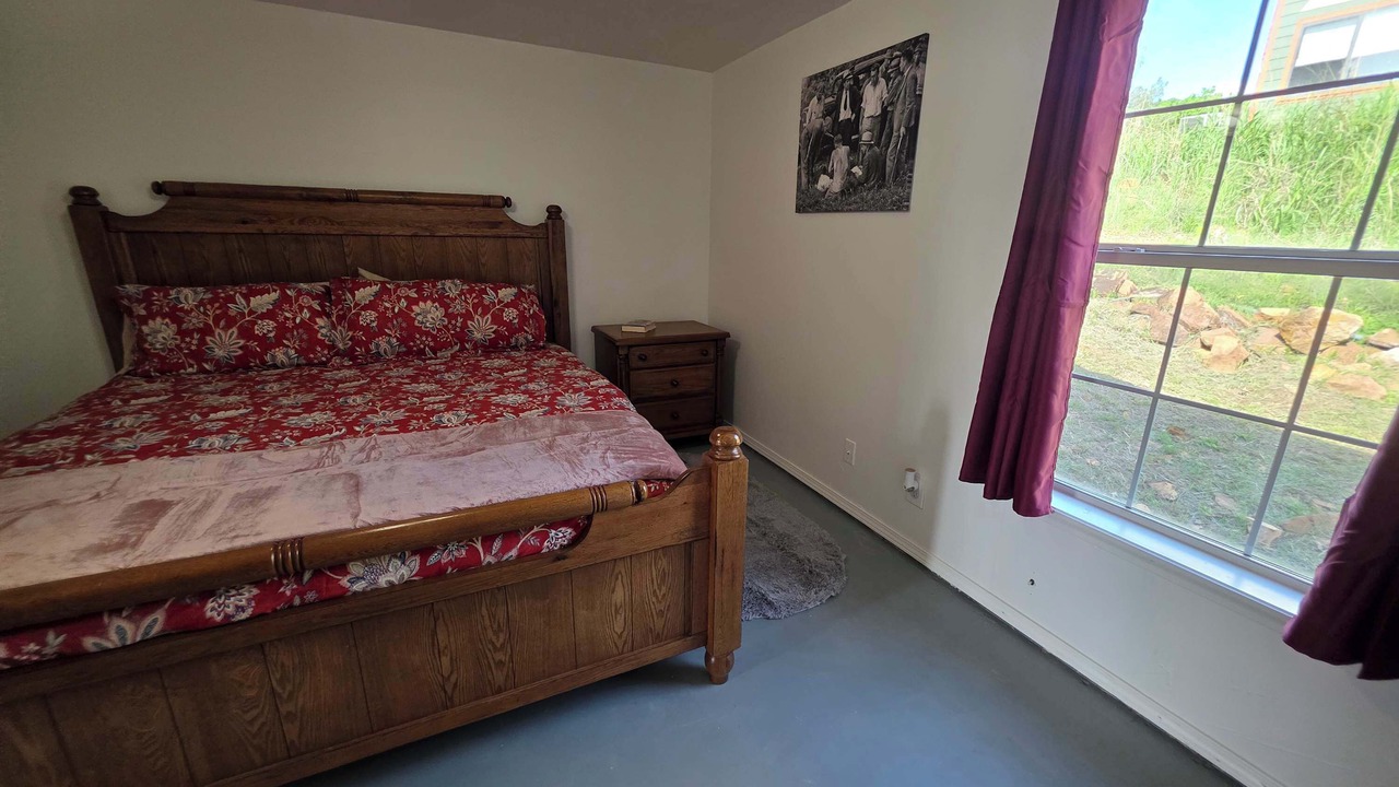 Photo of Bedroom in Medicine Park