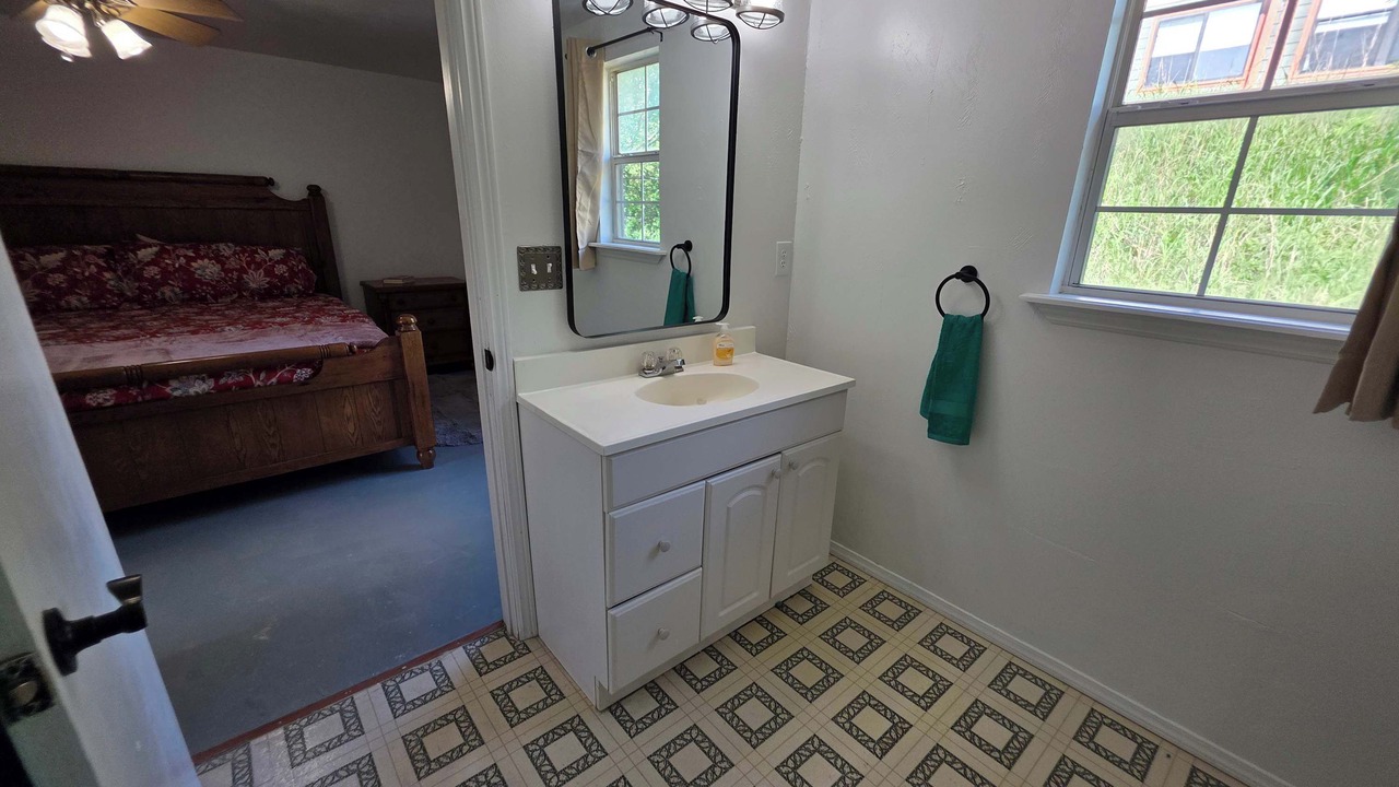 Photo of Bedroom in Medicine Park