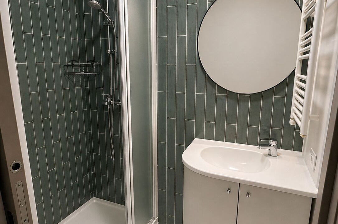 Photo of Bathroom in Republique